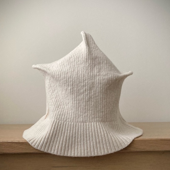 Joodito Accessories - joodito origami crown wool cotton sweater hat ribbed beanie bucket cloche cream